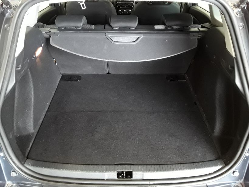 RENAULT CLIO IV ESTATE 2017 - Photo n°13