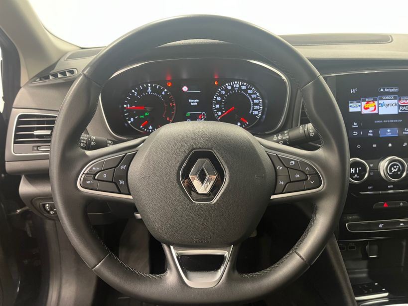RENAULT MEGANE IV BERLINE 2021 - Photo n°11
