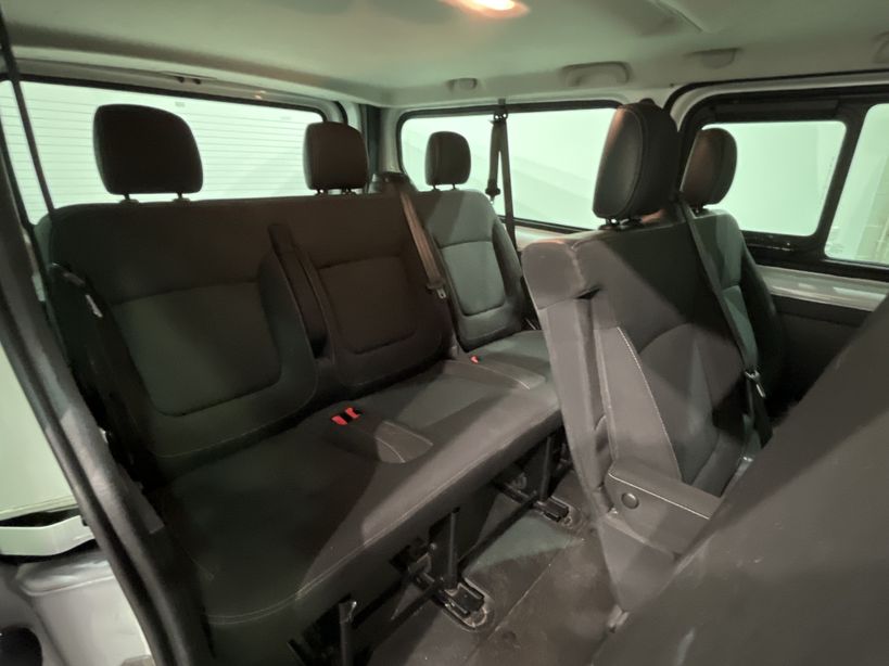 RENAULT TRAFIC COMBI 2016 - Photo n°9
