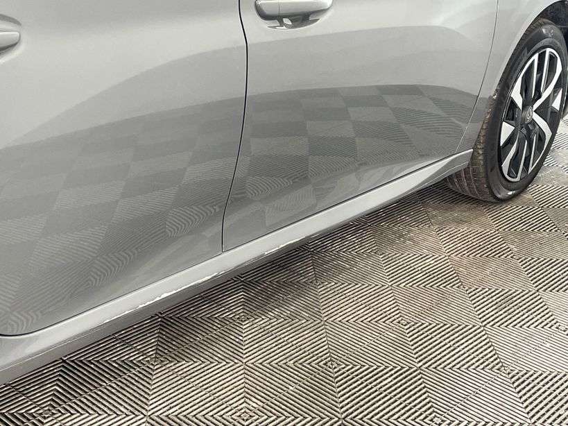 PEUGEOT 208 2024 - Photo n°1