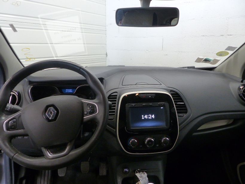 RENAULT CAPTUR 2019 - Photo n°8