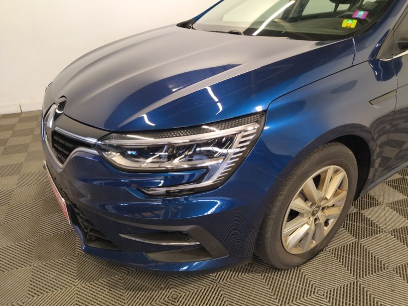 RENAULT MEGANE IV ESTATE 2021 - Photo n°3