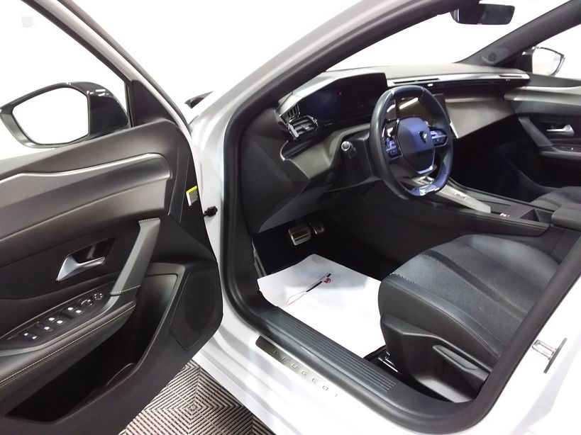 PEUGEOT 308 SW 2024 - Photo n°11