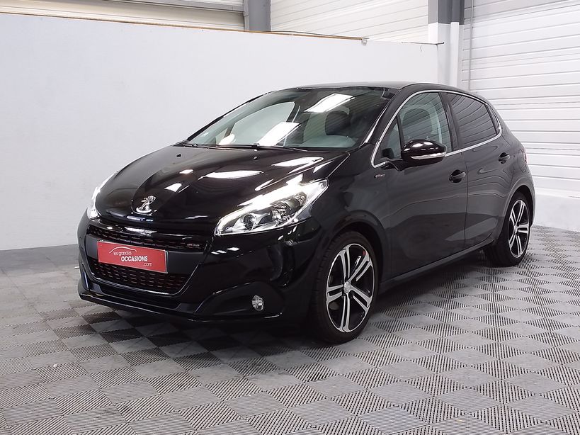 PEUGEOT 208 2018 - Photo n°1