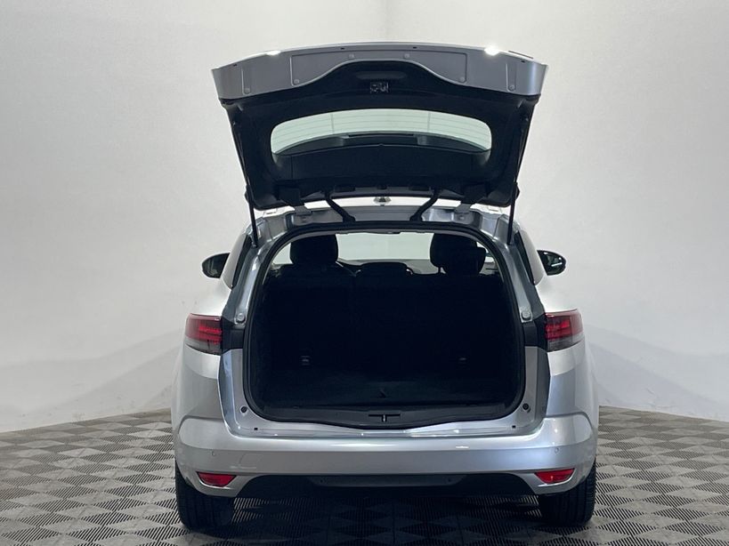 RENAULT MEGANE IV ESTATE 2021 - Photo n°45