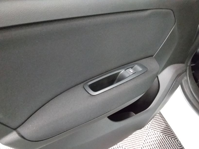 RENAULT MEGANE IV BERLINE BUSINESS 2020 - Photo n°18
