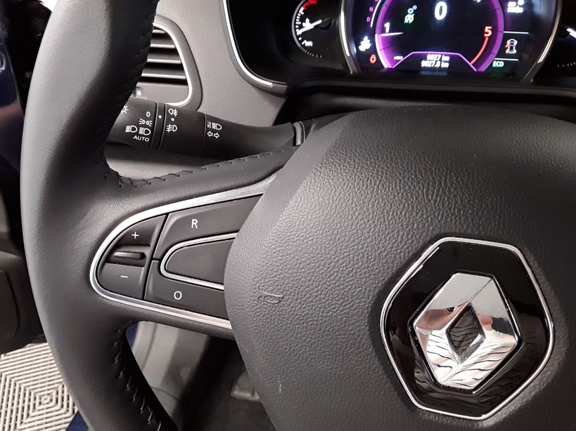 RENAULT MEGANE IV BERLINE BUSINESS 2020 - Photo n°26