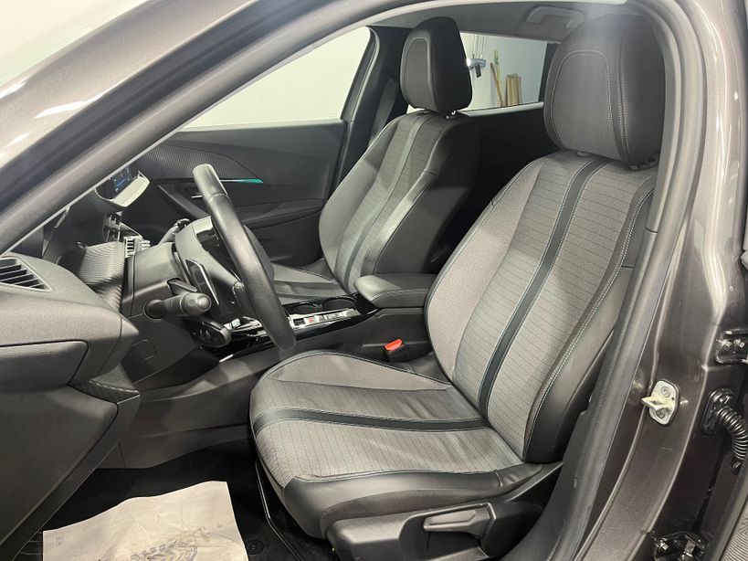 PEUGEOT 2008 BUSINESS 2021 - Photo n°31