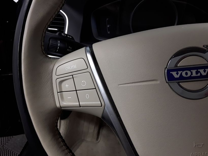 VOLVO XC60 BUSINESS 2017 - Photo n°26