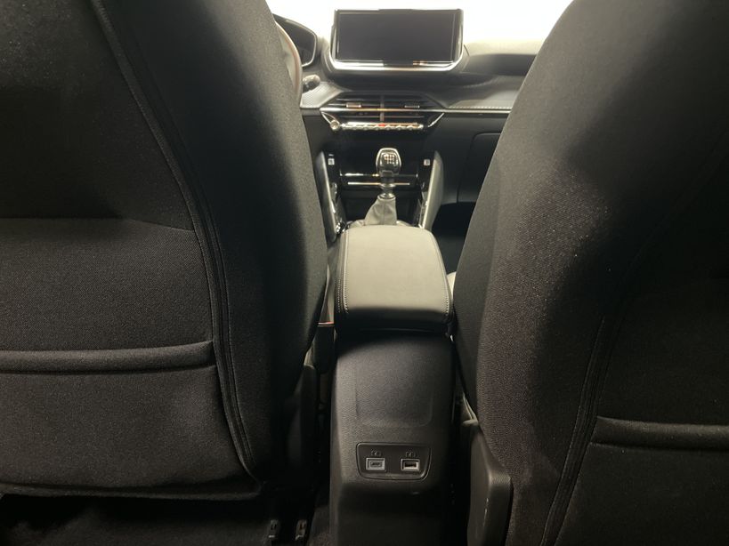 PEUGEOT 208 2024 - Photo n°40