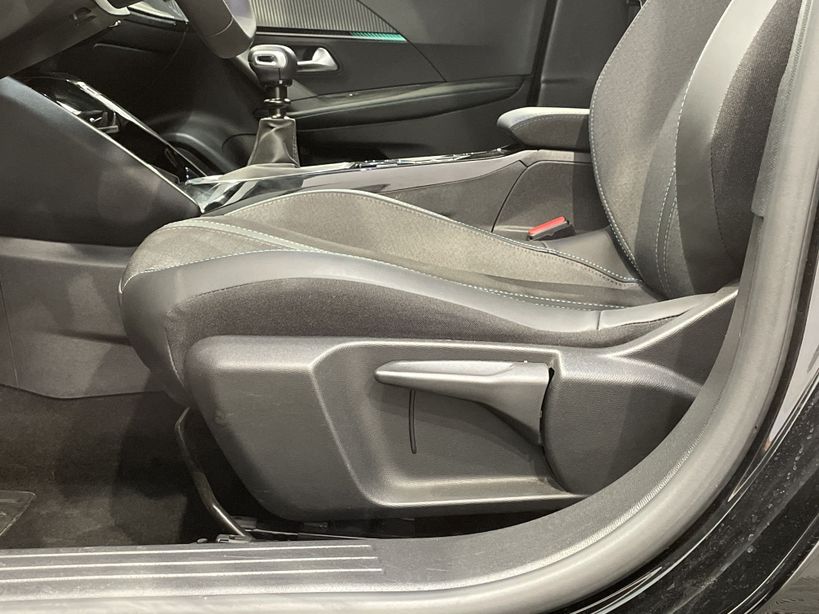 PEUGEOT 2008 2023 - Photo n°33