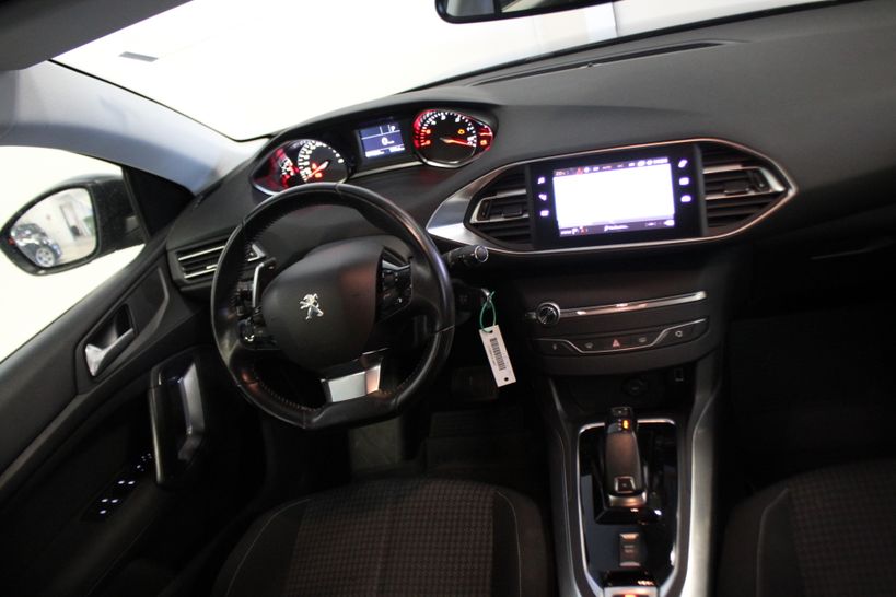 PEUGEOT 308 BUSINESS 2018 - Photo n°8