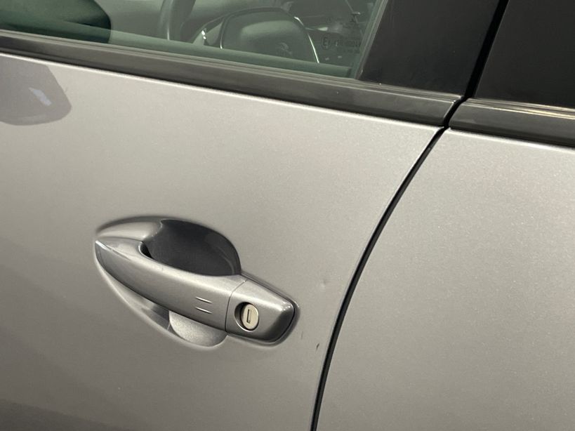 PEUGEOT 3008 2023 - Photo n°2