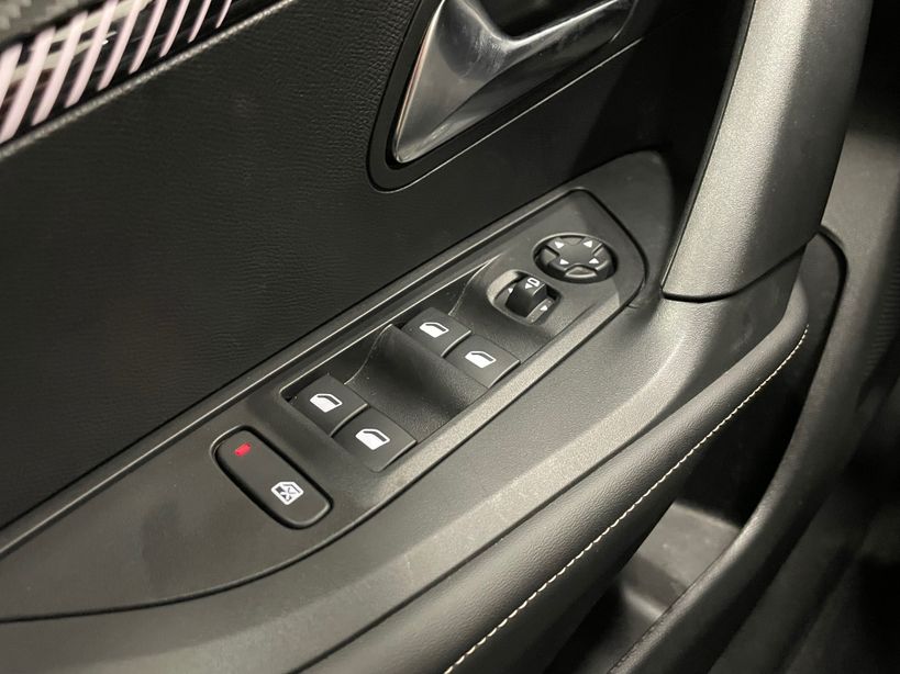 PEUGEOT 2008 2025 - Photo n°16