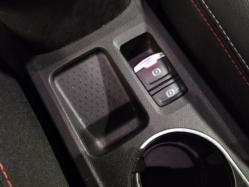 RENAULT CAPTUR 2021 - Photo n°14