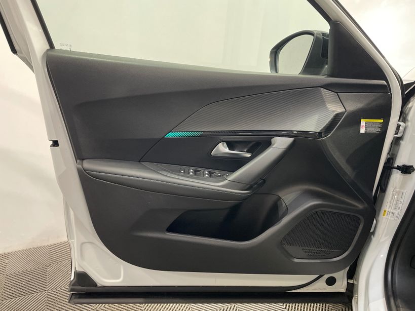 PEUGEOT 2008 2023 - Photo n°36