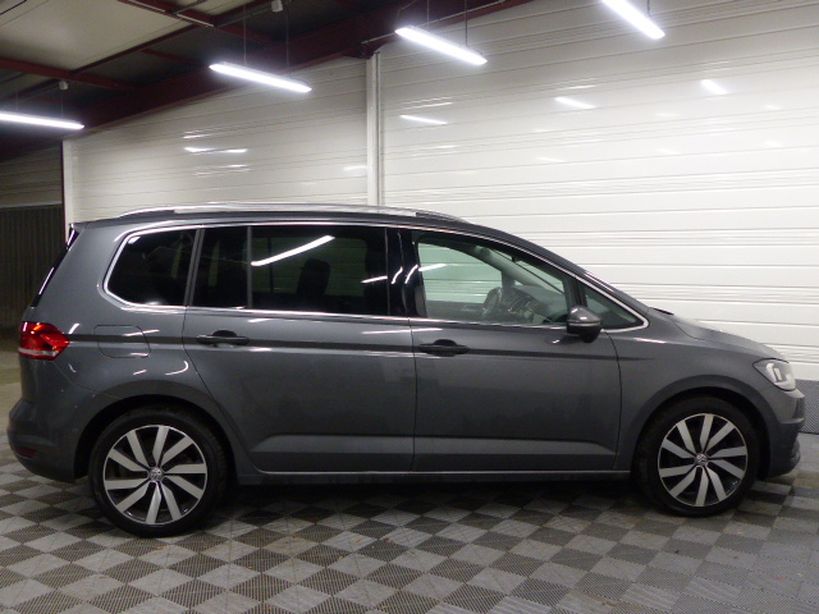 VOLKSWAGEN TOURAN 2017 - Photo n°30
