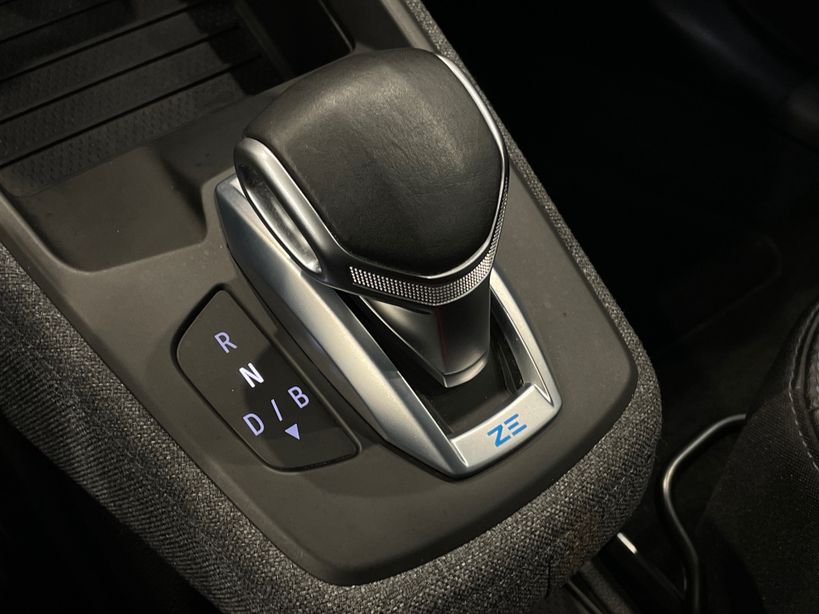 RENAULT ZOE E TECH ELECTRIQUE 2021 - Photo n°19