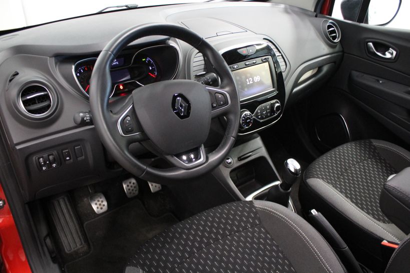 RENAULT CAPTUR 2018 - Photo n°11