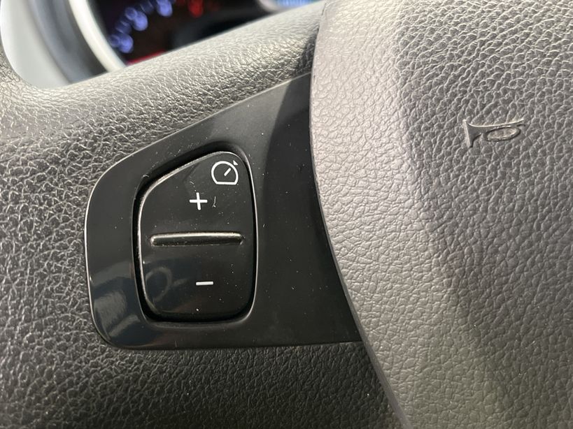 RENAULT TRAFIC FOURGON 2019 - Photo n°25