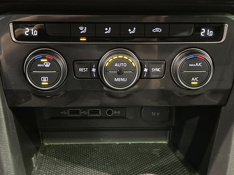 VOLKSWAGEN TIGUAN 2018 - Photo n°18