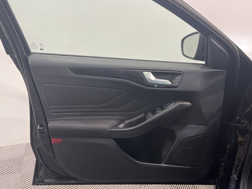 FORD FOCUS 2021 - Photo n°31