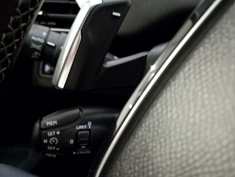 PEUGEOT 5008 BUSINESS 2018 - Photo n°27