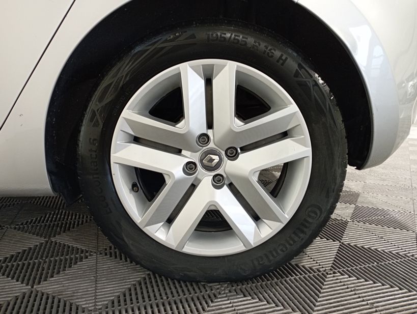 RENAULT CLIO V 2020 - Photo n°31