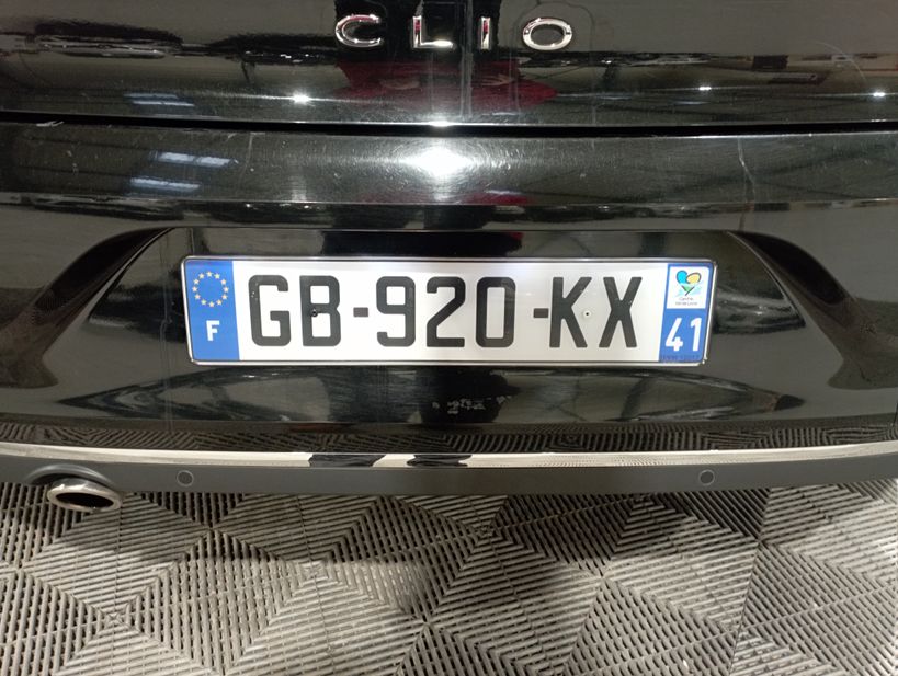 RENAULT CLIO V 2021 - Photo n°1