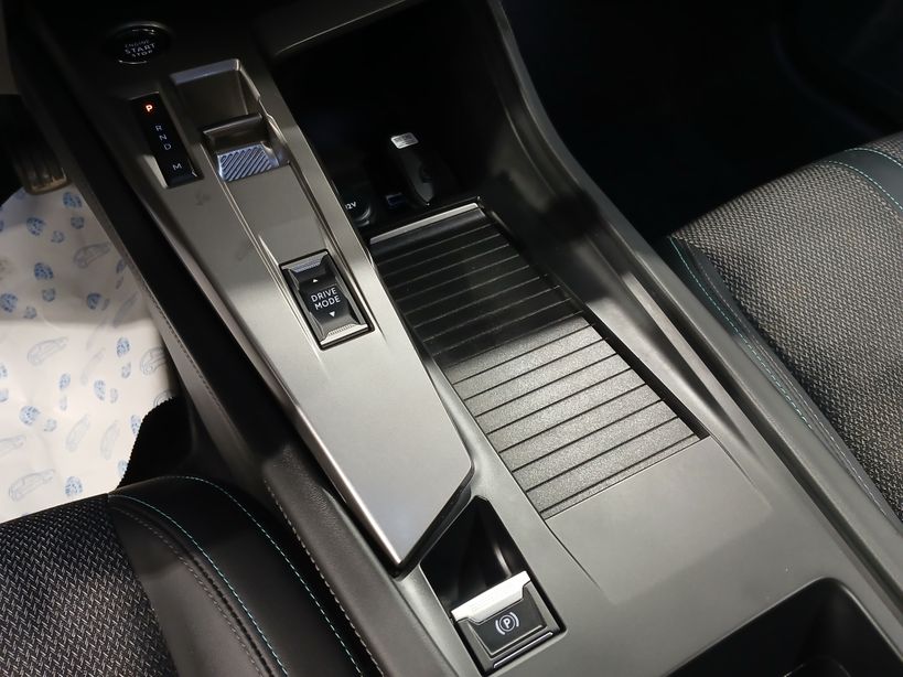 PEUGEOT 308 2024 - Photo n°13