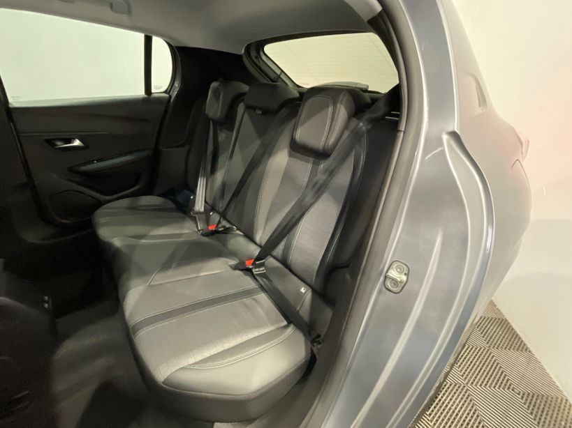 PEUGEOT 208 2023 - Photo n°10