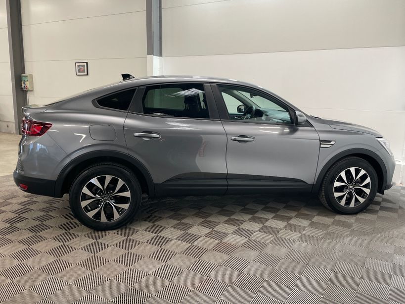 RENAULT ARKANA 2023 - Photo n°29
