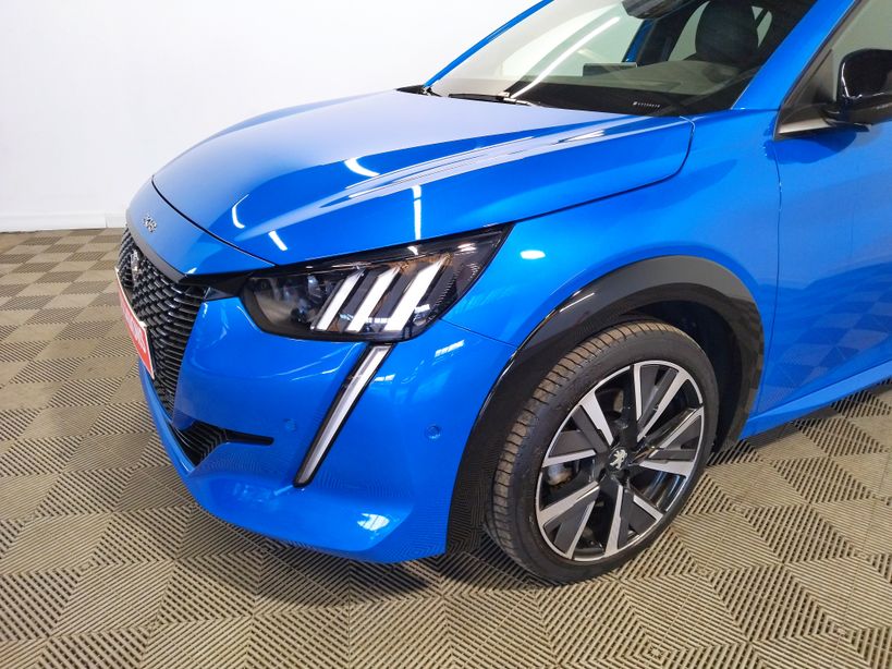 PEUGEOT 208 2020 - Photo n°3