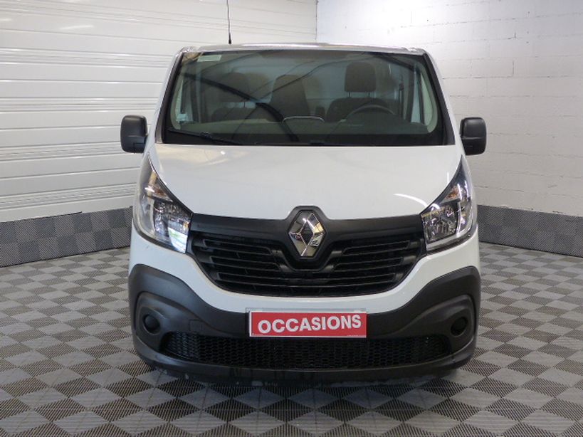 RENAULT TRAFIC FOURGON 2018 - Photo n°2
