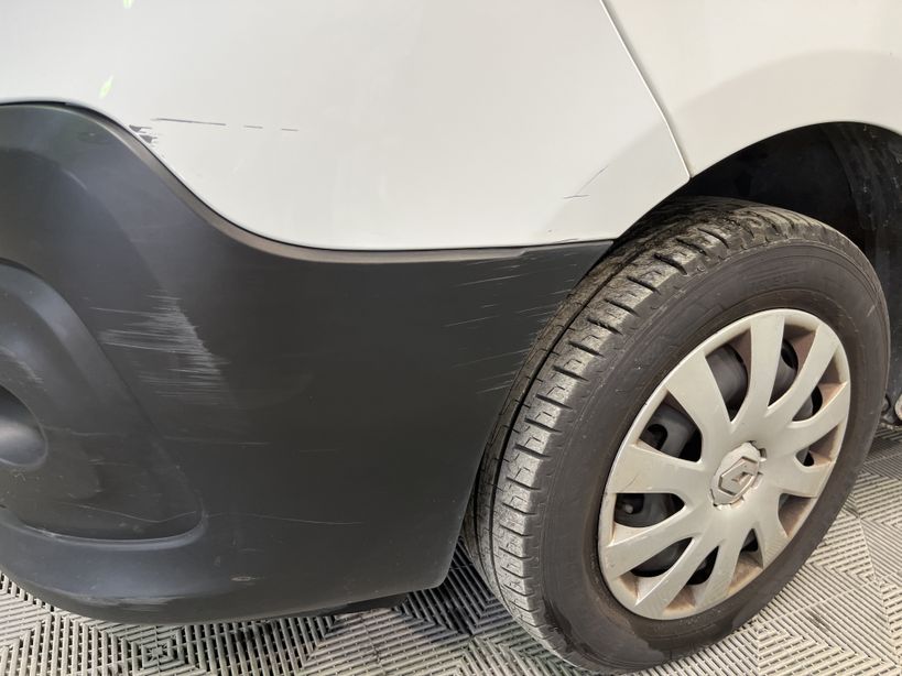 RENAULT TRAFIC FOURGON 2019 - Photo n°40