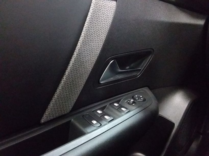 CITROEN C4 X 2023 - Photo n°22