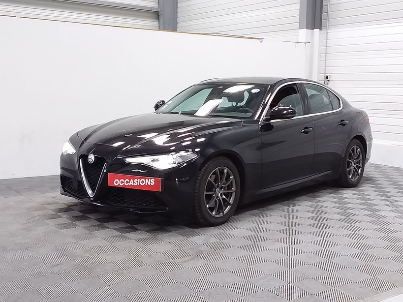 ALFA ROMEO GIULIA 2017 - Photo n°1