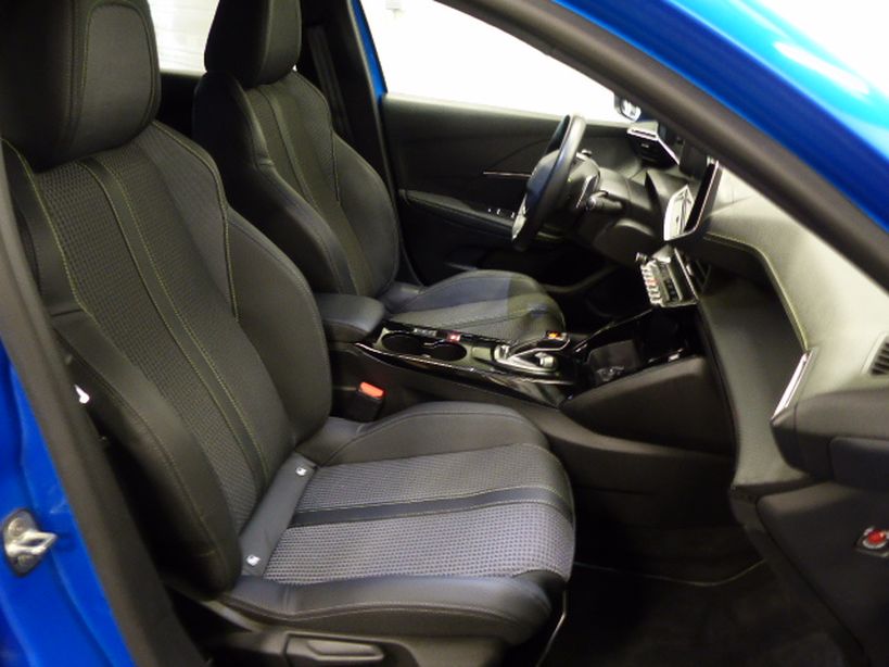 PEUGEOT 208 2019 - Photo n°17