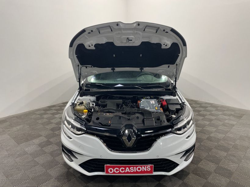 RENAULT MEGANE IV BERLINE 2023 - Photo n°2