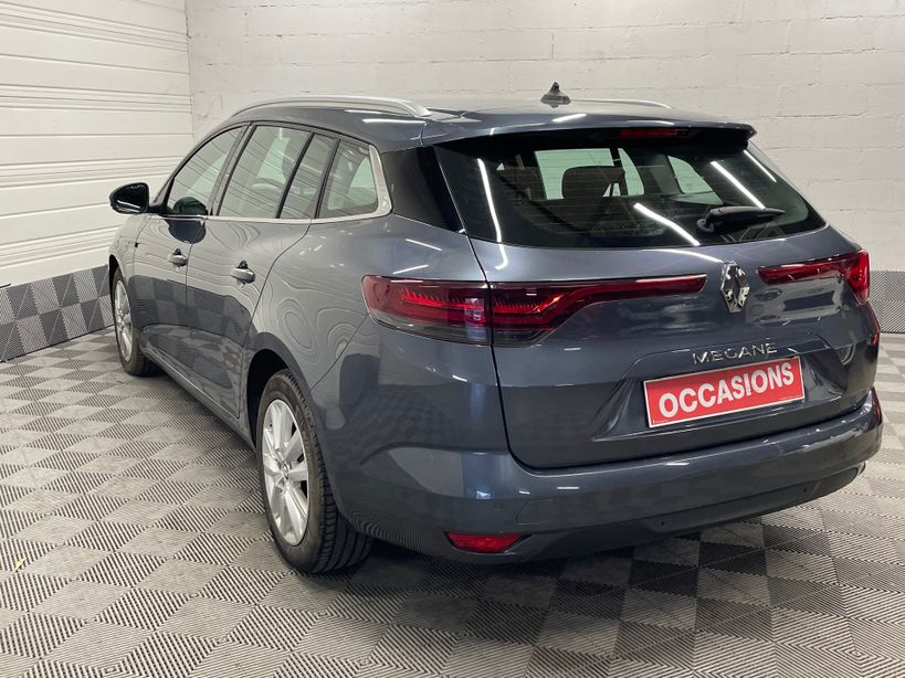 RENAULT MEGANE IV ESTATE 2022 - Photo n°8