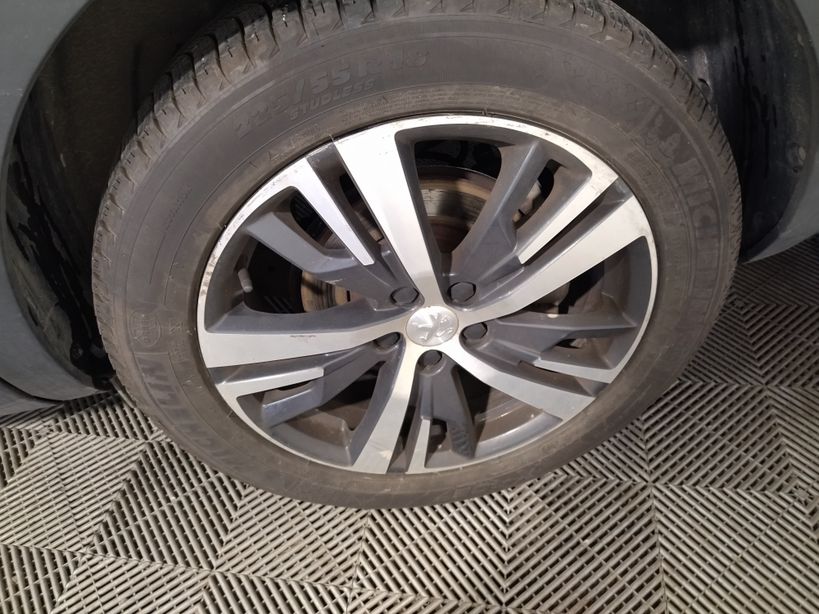 PEUGEOT 5008 2019 - Photo n°4