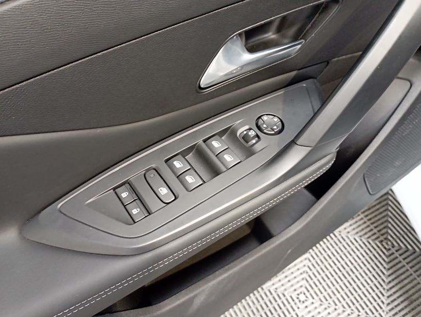 PEUGEOT 308 2024 - Photo n°39