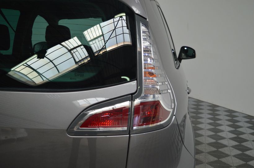 RENAULT SCENIC III 2013 - Photo n°7