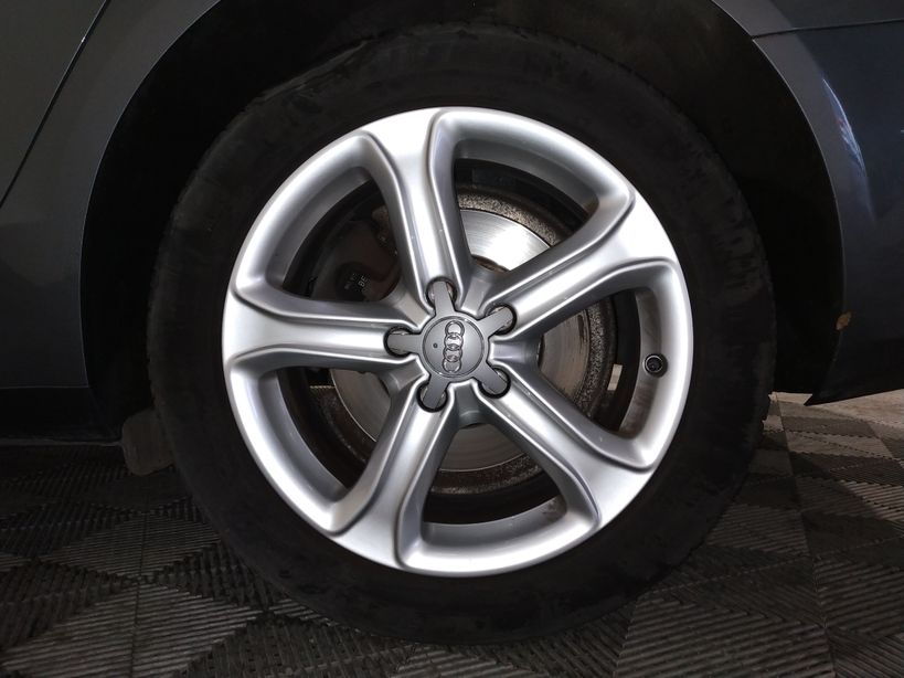 AUDI A4 BUSINESS 2015 - Photo n°18