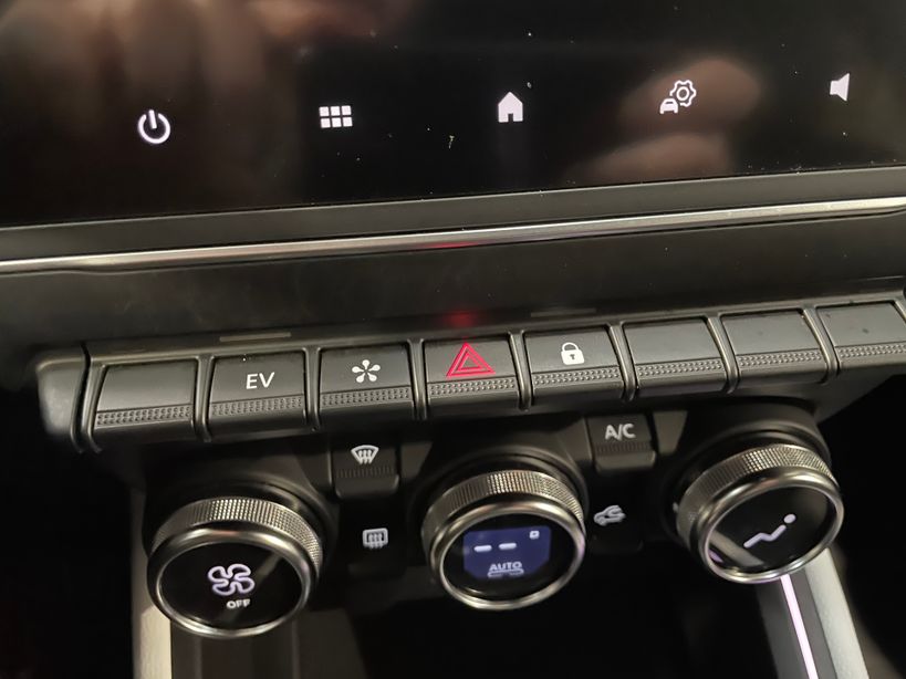 RENAULT CLIO V 2023 - Photo n°24