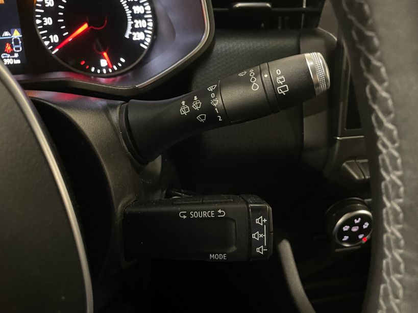 RENAULT CLIO V 2021 - Photo n°30