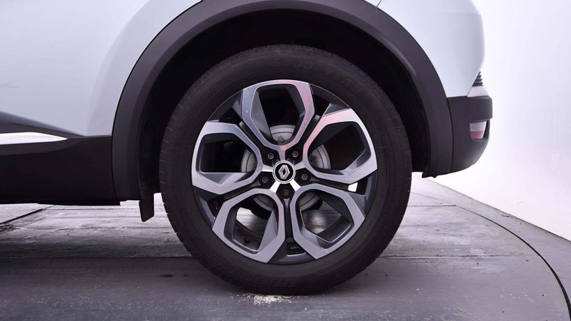RENAULT CAPTUR 2022 - Photo n°9
