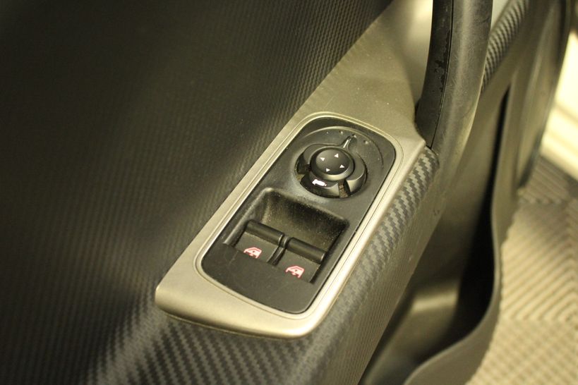 ALFA ROMEO MITO 2013 - Photo n°21