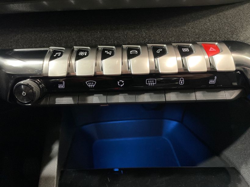 PEUGEOT 3008 2023 - Photo n°18