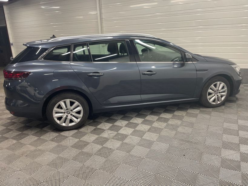 RENAULT MEGANE IV ESTATE 2022 - Photo n°5